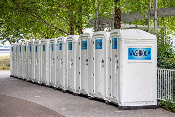 Best Porta potty rental near me  in Howell, MI